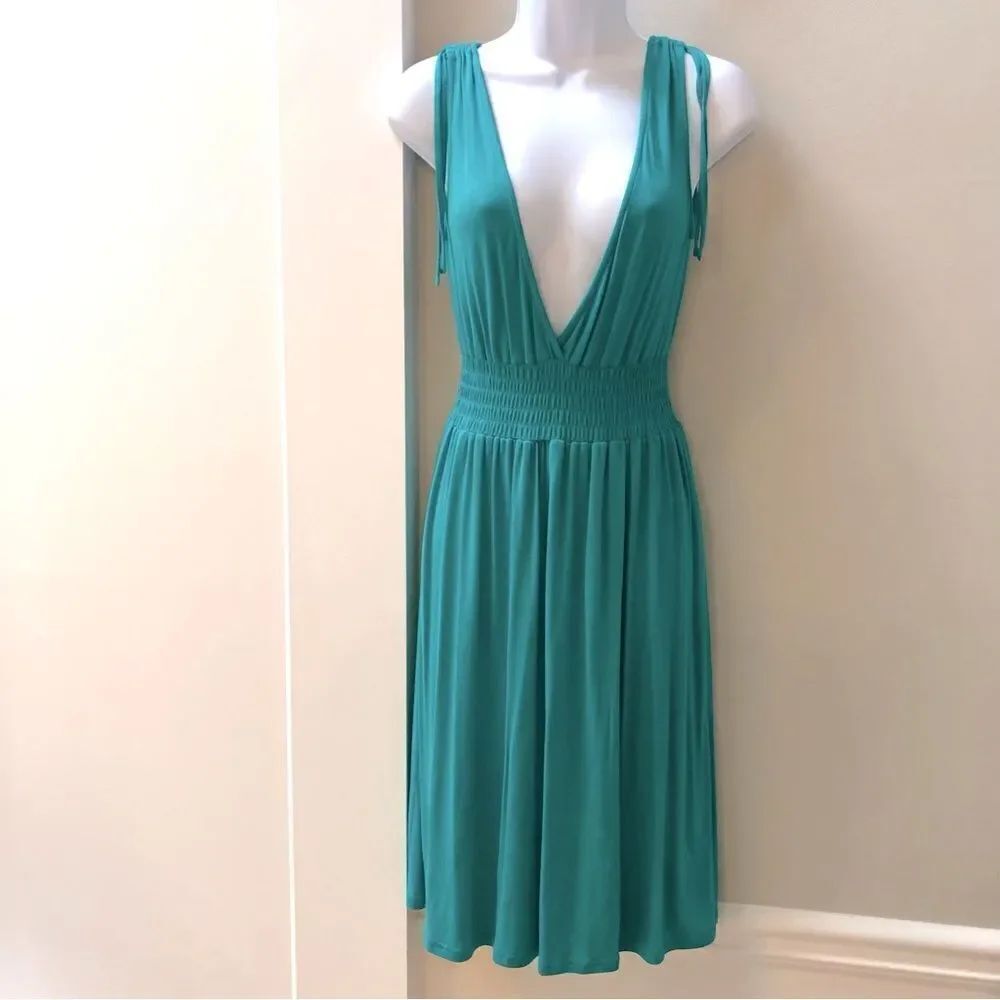 Na Na Fashion plunge neck smock waist teal jersey knit dress woman’s size M